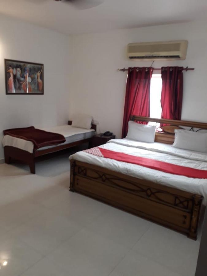 Bhawana Hotel Agra  Exteriör bild